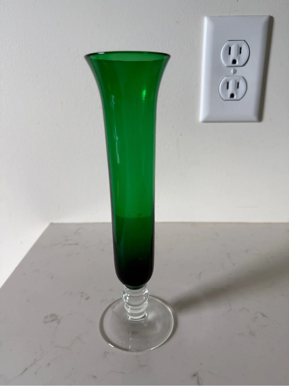 Vintage Emerald Green Stemmed Glass Bud Vase